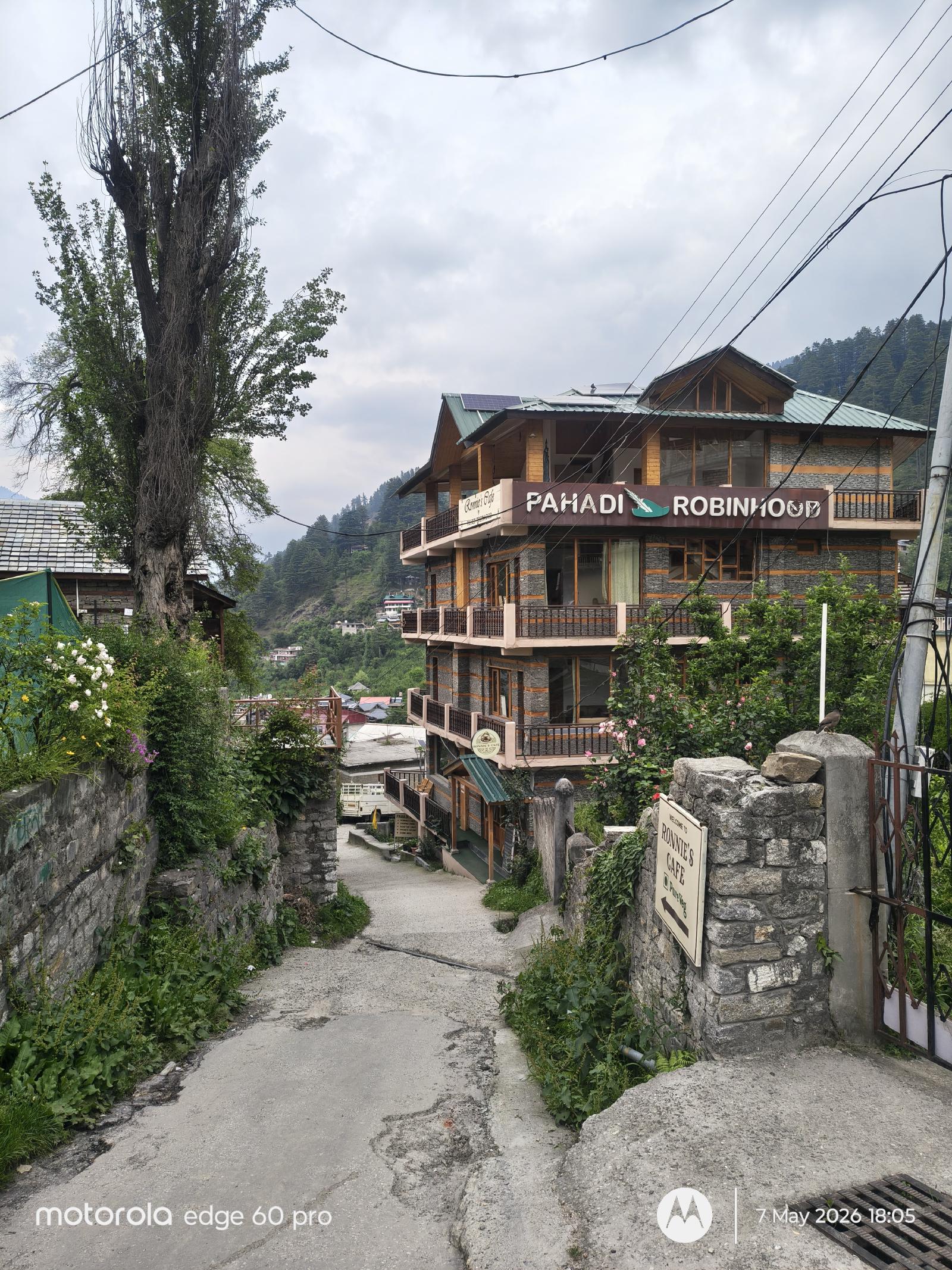 The Kullu valley layered into the distance