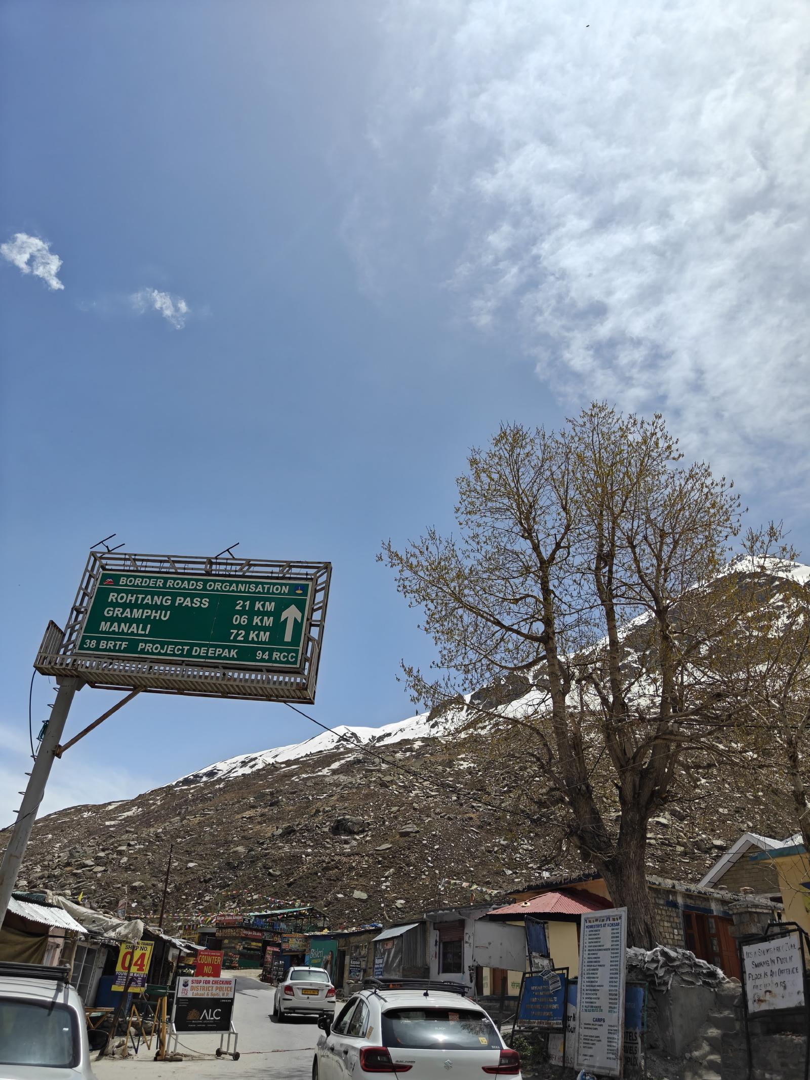 Distance board at Gramphu — numbers that realign things